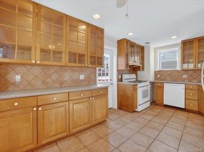 2894 Wellman Avenue, Bronx NY 10461