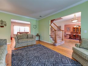 108 Maple Wood Lane, Riverhead NY 11901