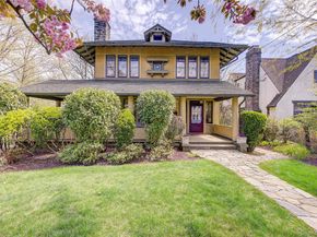 78 Hickory Grove Drive W, Larchmont NY 10538