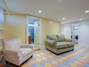 78 Hickory Grove Drive W, Larchmont NY 10538