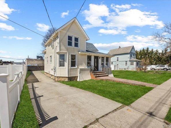 62 Westend Avenue, Freeport NY 11520