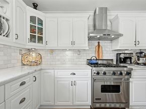 25 Lighthouse Road, Southold NY 11971