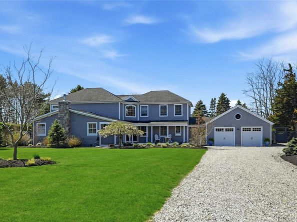 25 Lighthouse Road, Southold NY 11971