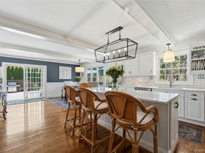 25 Lighthouse Road, Southold NY 11971