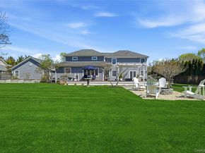 25 Lighthouse Road, Southold NY 11971