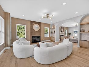 15 Ridge Drive, Port Washington NY 11050