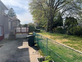 65 Thoreau Road, North Babylon NY 11703