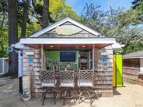 26 Daniel Drive, Glen Cove NY 11542