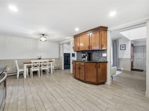 1055 Sipp Avenue, Medford NY 11763