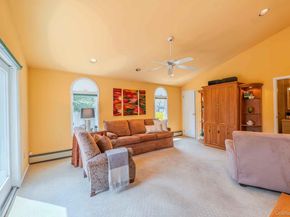 14 Linford Lane, Melville NY 11747