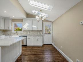 25 Greentree Drive, Oakdale NY 11769