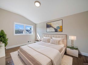 25 Greentree Drive, Oakdale NY 11769