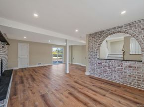 25 Greentree Drive, Oakdale NY 11769