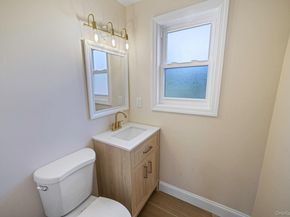 25 Greentree Drive, Oakdale NY 11769
