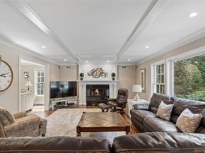 11 Cobblestone Court, Centerport NY 11721