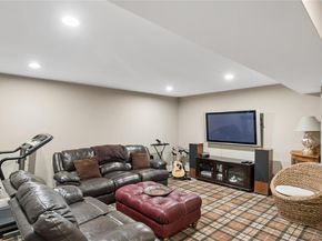 11 Cobblestone Court, Centerport NY 11721