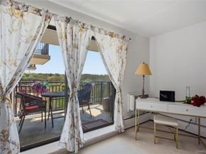 100 Diplomat Drive 7J, Mount Kisco NY 10549