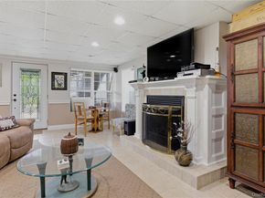 20 Kate Circle, Middle Island NY 11953