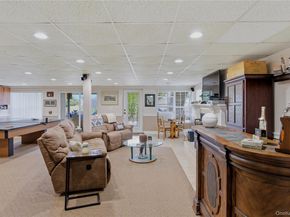 20 Kate Circle, Middle Island NY 11953