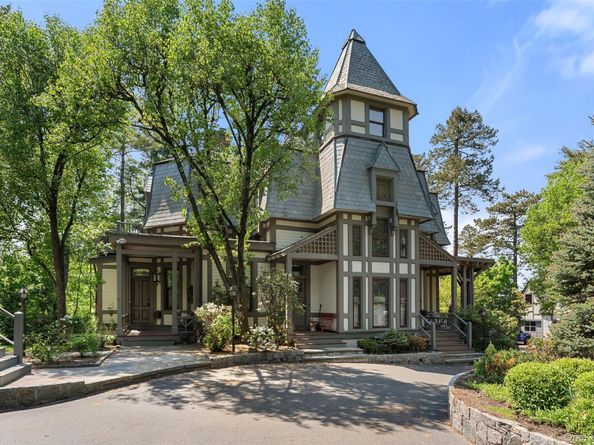 12C Clinton Avenue, Dobbs Ferry NY 10522