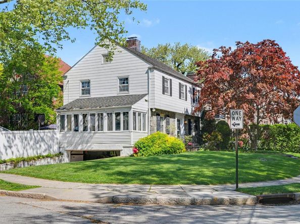 370 Summit Avenue, Mount Vernon NY 10552
