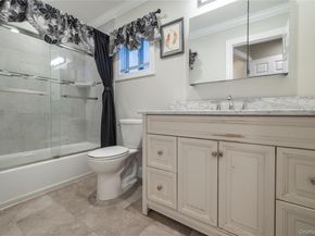 675 N Erie Avenue, Lindenhurst NY 11757