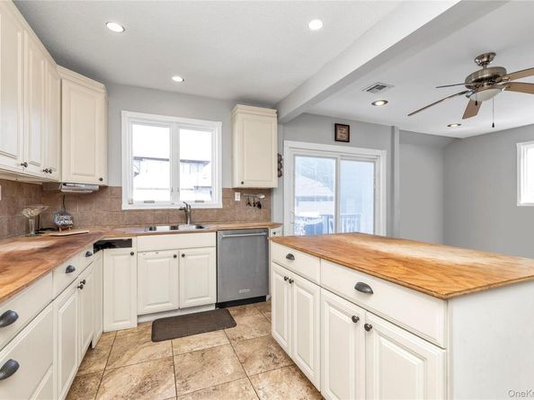 2457 Williams Court, Bellmore NY 11710