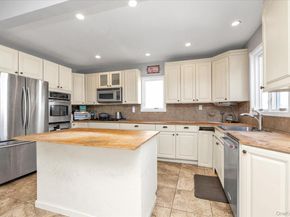 2457 Williams Court, Bellmore NY 11710