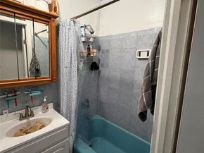 74-14 65th Street, Glendale NY 11385