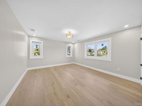 2 Lee Place, Old Bethpage NY 11804