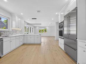2 Lee Place, Old Bethpage NY 11804