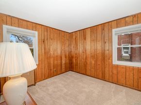 2 Parkview Place, Elmont NY 11003