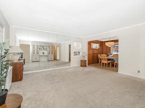 2 Parkview Place, Elmont NY 11003