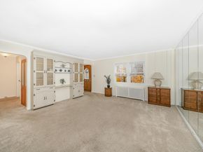 2 Parkview Place, Elmont NY 11003