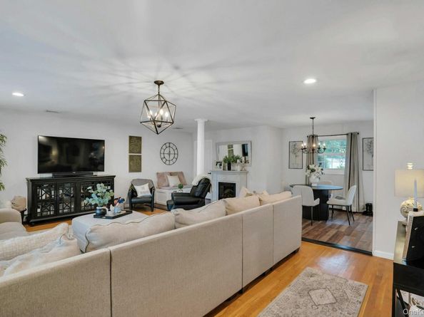 12 Rachel Avenue, Commack NY 11725