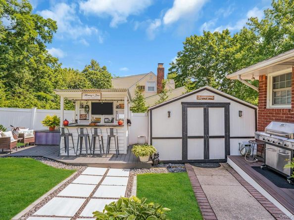 12 Rachel Avenue, Commack NY 11725