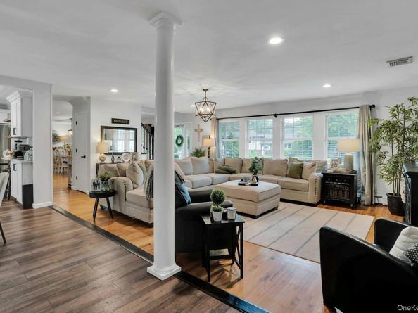 12 Rachel Avenue, Commack NY 11725