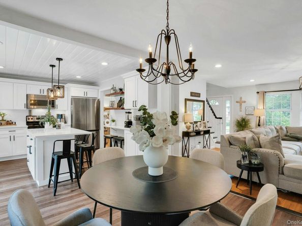 12 Rachel Avenue, Commack NY 11725