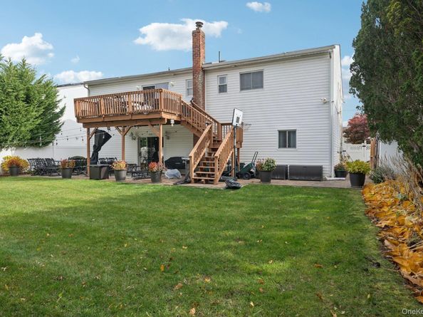 2794 Judith Drive, Bellmore NY 11710