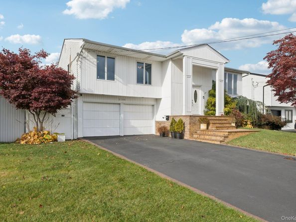 2794 Judith Drive, Bellmore NY 11710