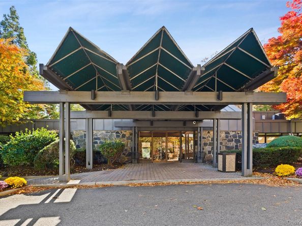 2 Fountain Lane 1N, Scarsdale NY 10583