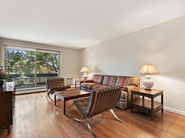 2 Fountain Lane 1N, Scarsdale NY 10583