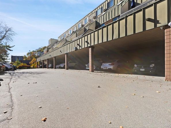 2 Fountain Lane 1N, Scarsdale NY 10583