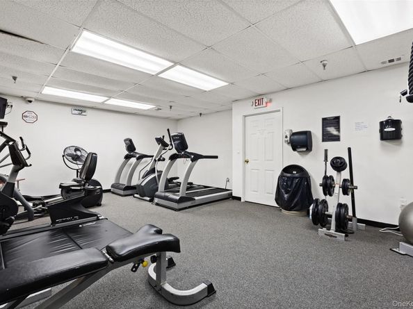 2 Fountain Lane 1N, Scarsdale NY 10583