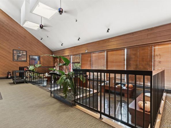 2 Fountain Lane 1N, Scarsdale NY 10583