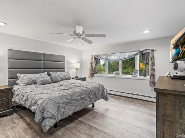 41 Poplar Street, Massapequa NY 11758