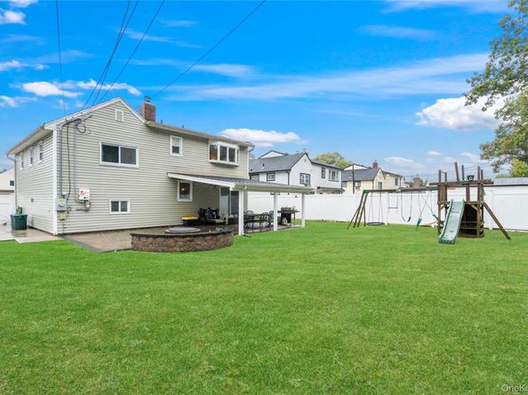 41 Poplar Street, Massapequa NY 11758