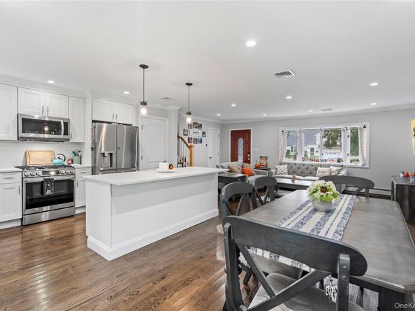 41 Poplar Street, Massapequa NY 11758