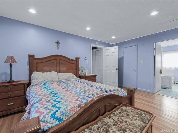 2 Limetree Drive, Manorville NY 11949