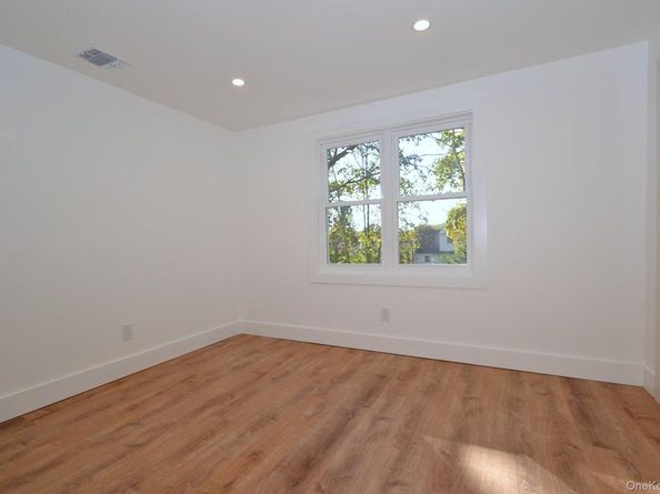 26 Clinton Street, Center Moriches NY 11934